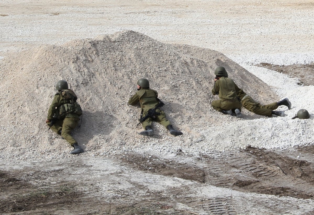 אפרים גלעד ביומן מלחמה: יורים עלינו