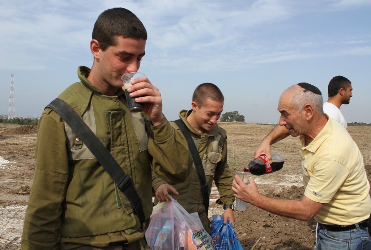 אפרים גלעד ביומן מלחמה: יורים עלינו