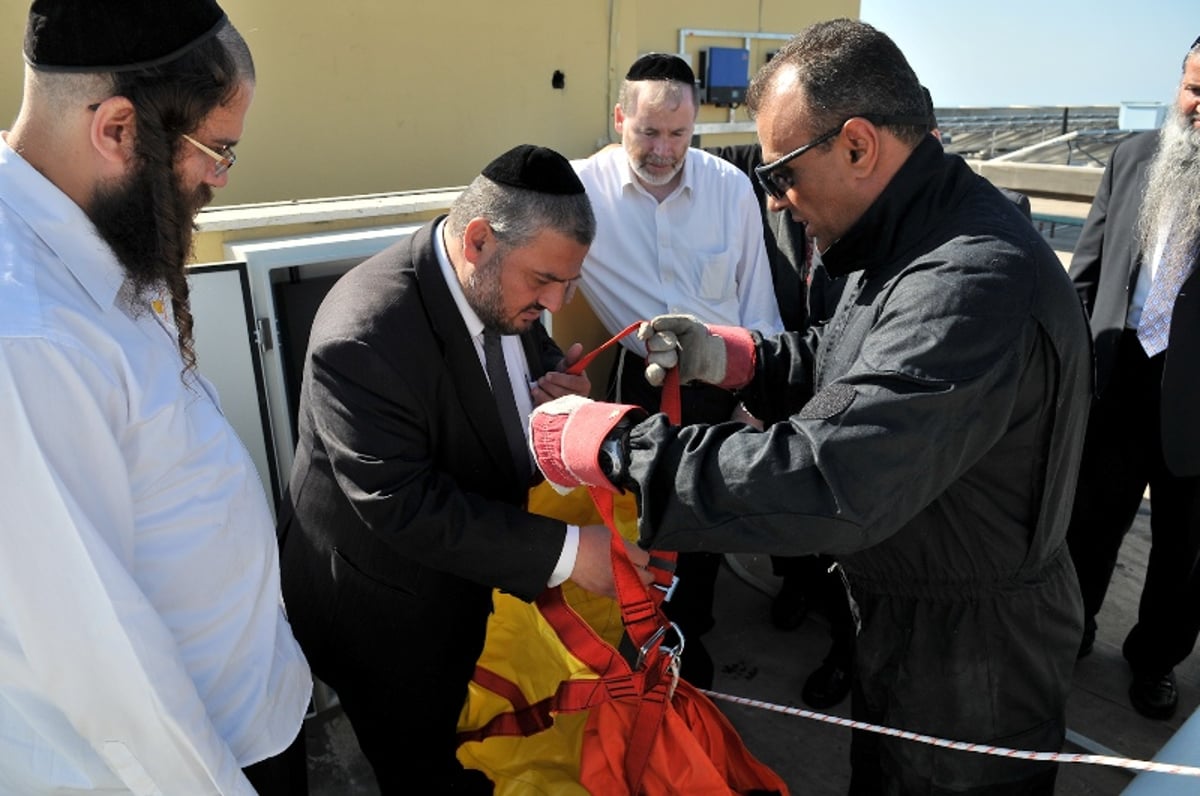 משה אבוטבול ב"סקיי סייבר"