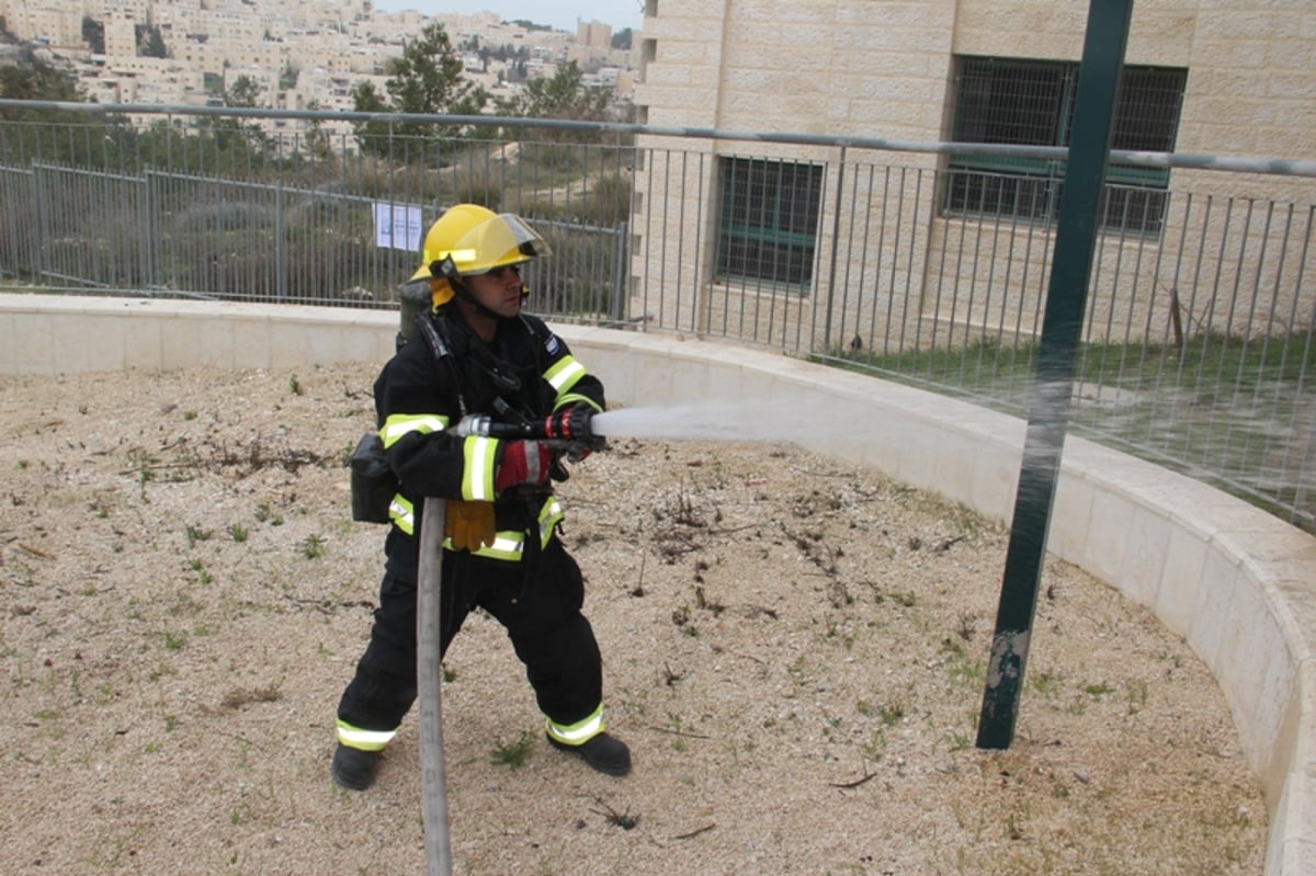 גלריה: תרגיל חילוץ והצלה