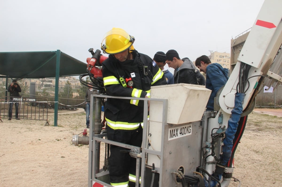 גלריה: תרגיל חילוץ והצלה