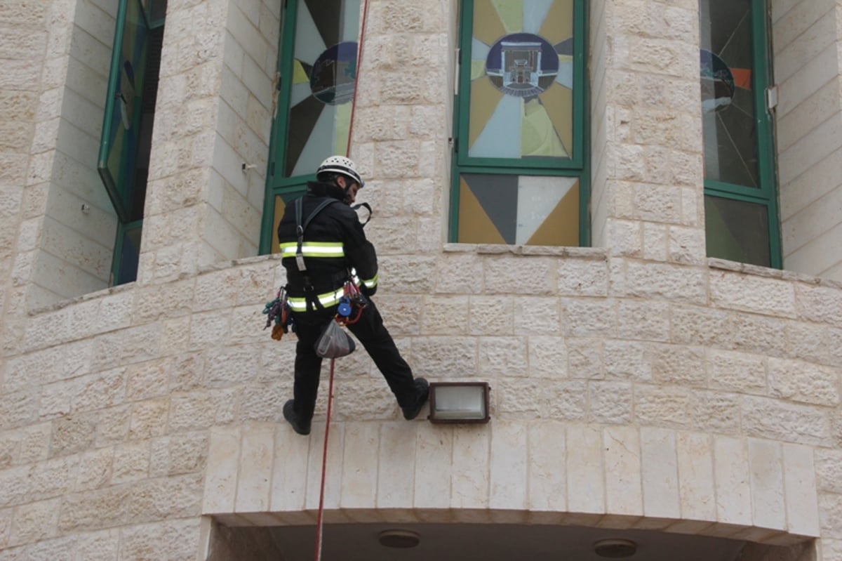 גלריה: תרגיל חילוץ והצלה