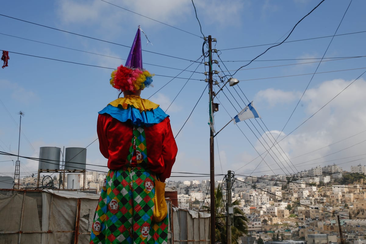 צפו: גם בחברון חגגו את פורים