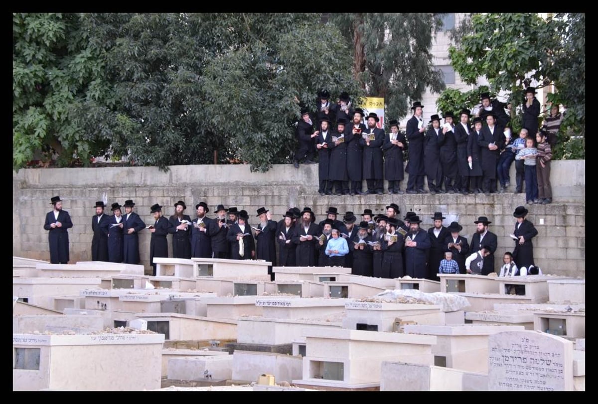 שנה לפטירת כ"ק מרן בעל ה"ישועות משה" מויזניץ זצ"ל