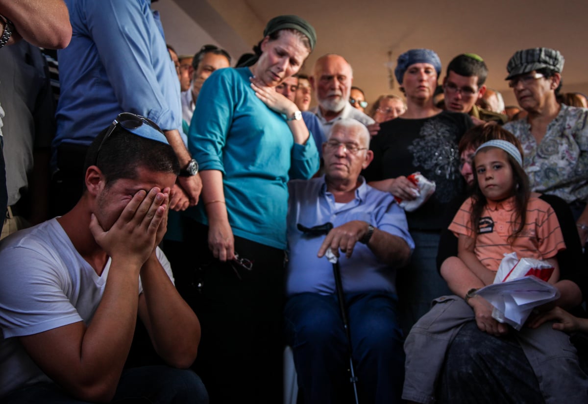 אביתר בורובסקי הי"ד הובא למנוחות • תיעוד