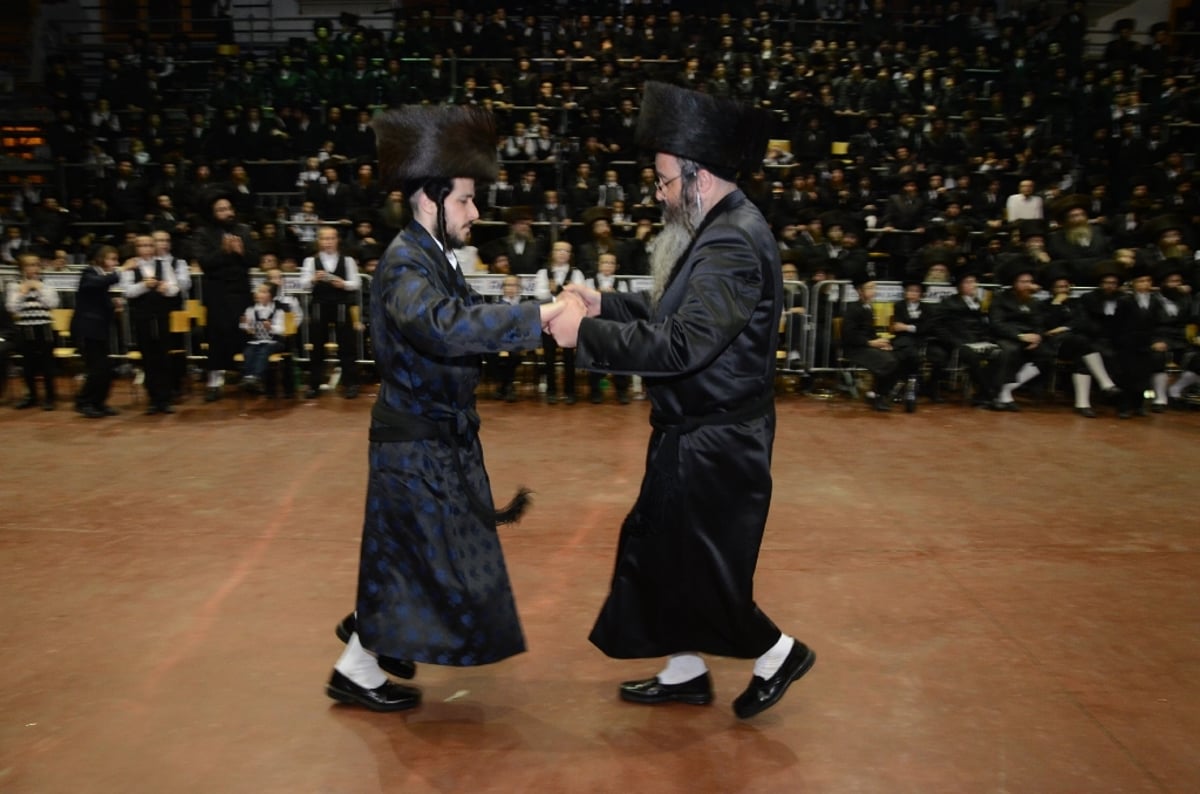 גלרית ענק • חתונת בית צאנז ומעמד ה'מצווה טאנץ'