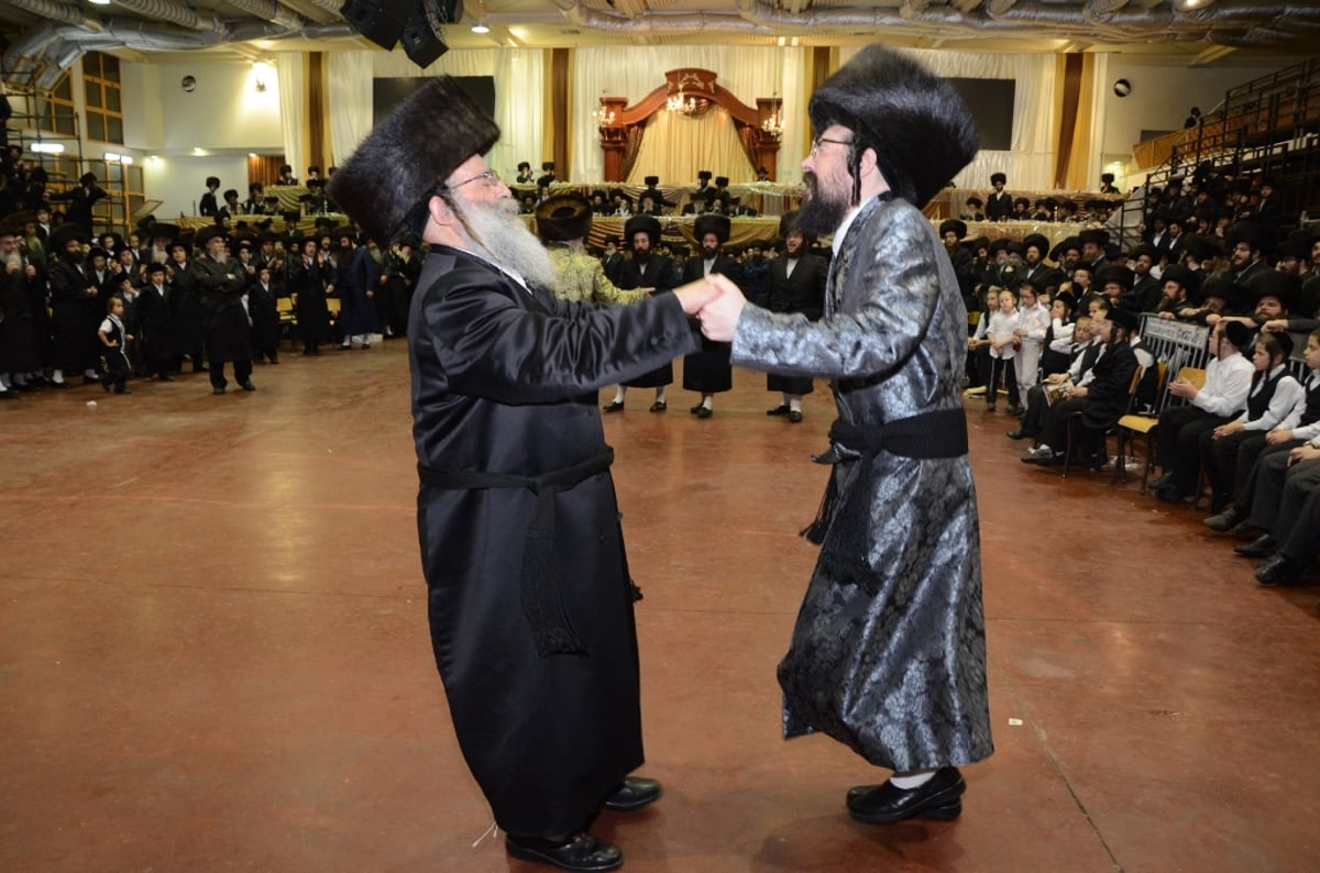 גלרית ענק • חתונת בית צאנז ומעמד ה'מצווה טאנץ'