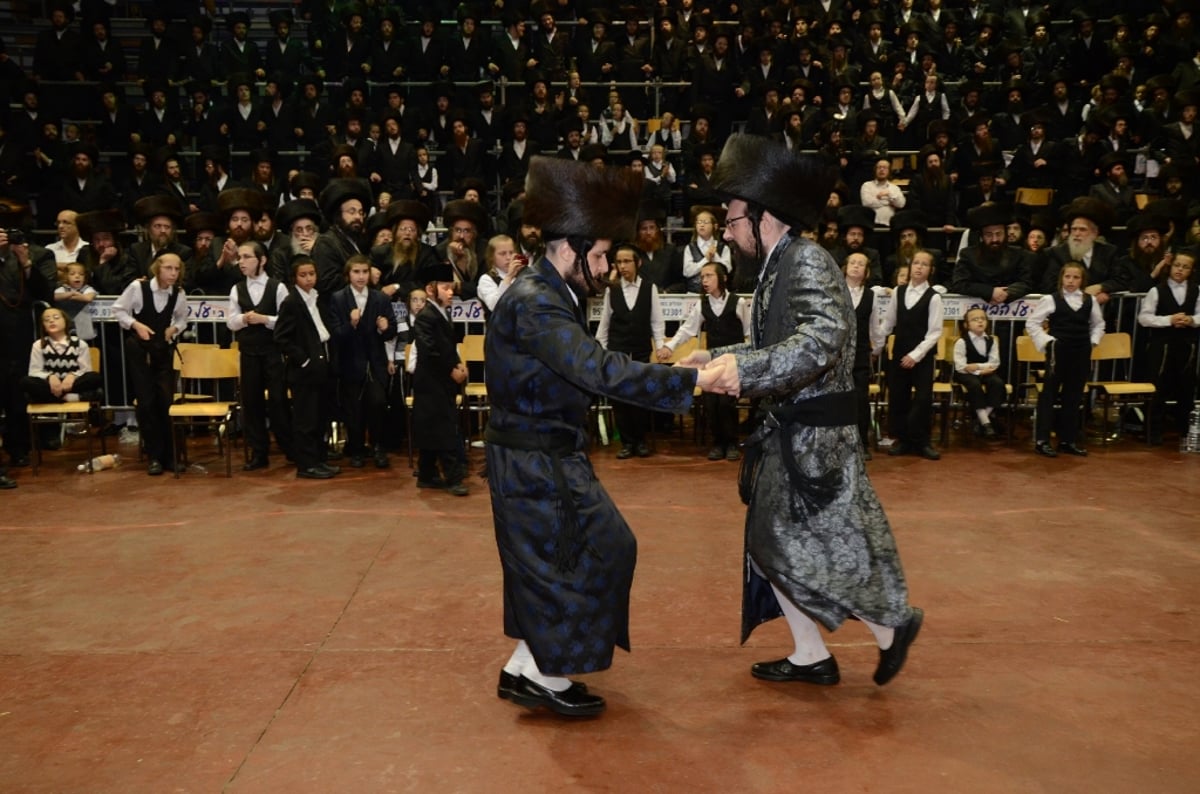 גלרית ענק • חתונת בית צאנז ומעמד ה'מצווה טאנץ'