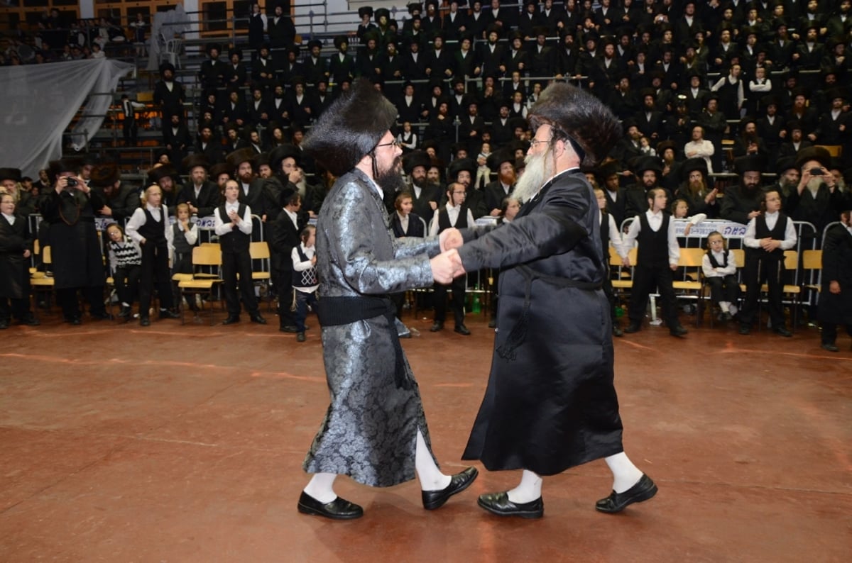 גלרית ענק • חתונת בית צאנז ומעמד ה'מצווה טאנץ'