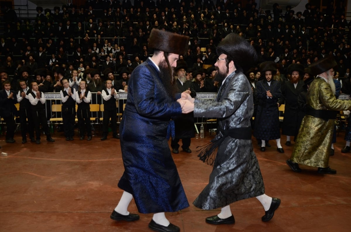 גלרית ענק • חתונת בית צאנז ומעמד ה'מצווה טאנץ'