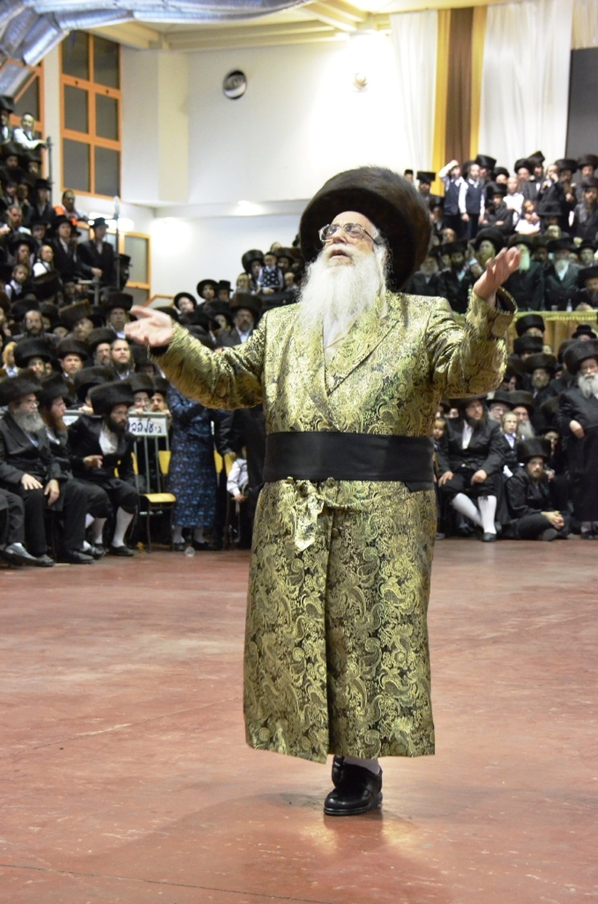 גלרית ענק • חתונת בית צאנז ומעמד ה'מצווה טאנץ'