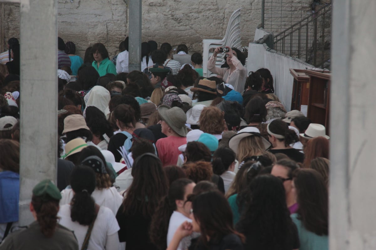 דרעי: קבוצה פרובוקטיבית מכתיבה התנהלות המשטרה; מוזס: מדינה הזויה