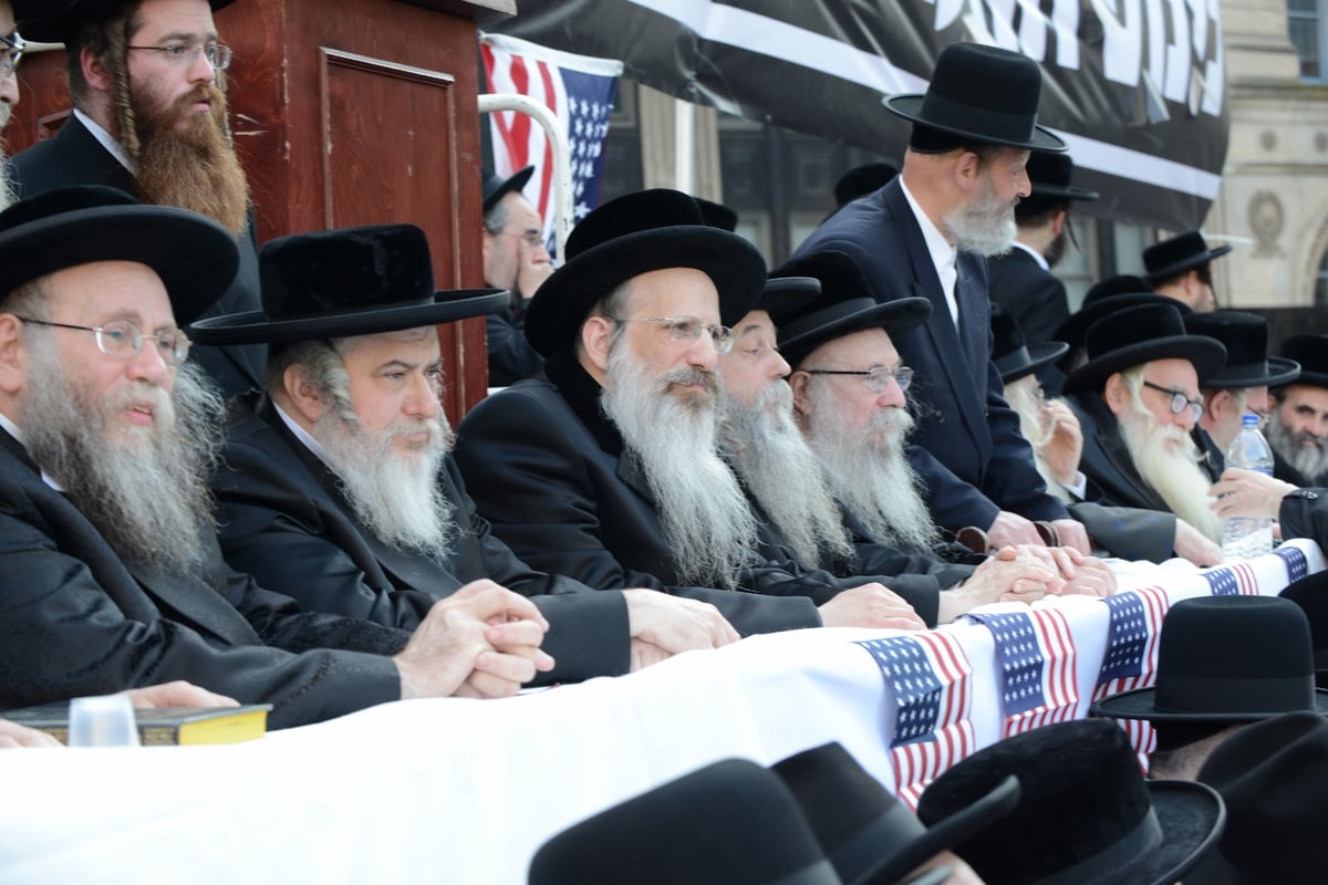 עצרת הרבבות במנהטן • גלרית ענק