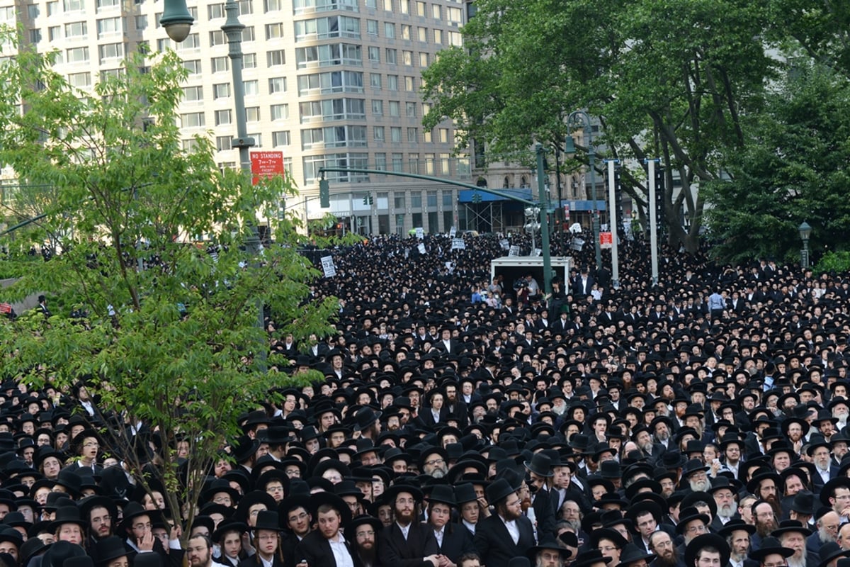 עצרת הרבבות במנהטן • גלרית ענק