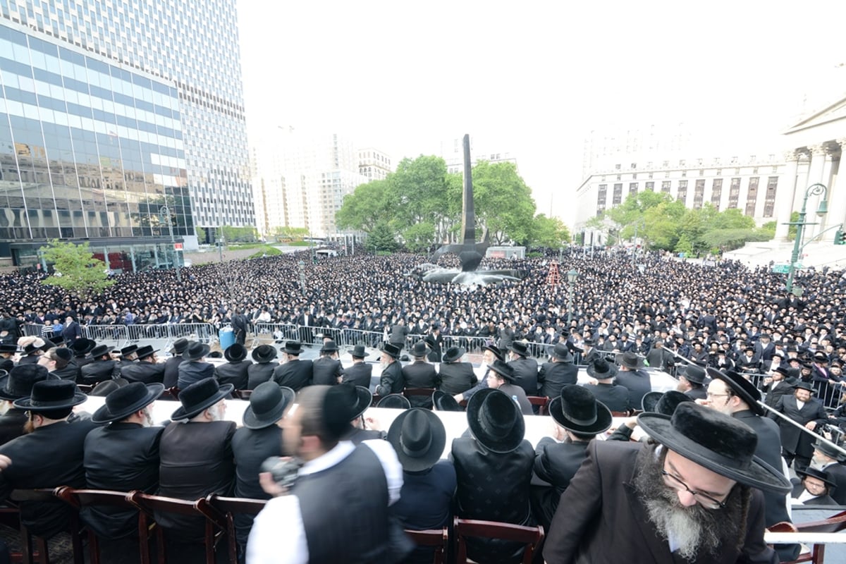 עצרת הרבבות במנהטן • גלרית ענק