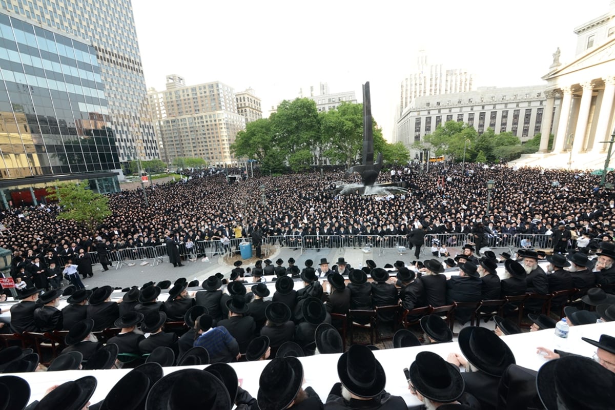 עצרת הרבבות במנהטן • גלרית ענק