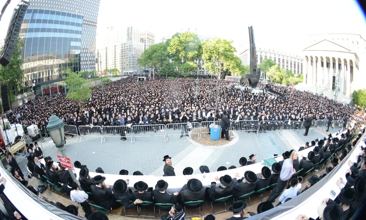 עצרת הרבבות במנהטן • גלרית ענק