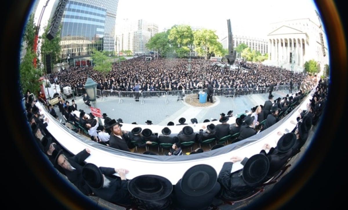 עצרת הרבבות במנהטן • גלרית ענק