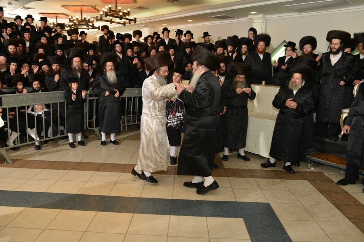 נישואי נכדת הרבי מנדבורנה זצ"ל • גלריה