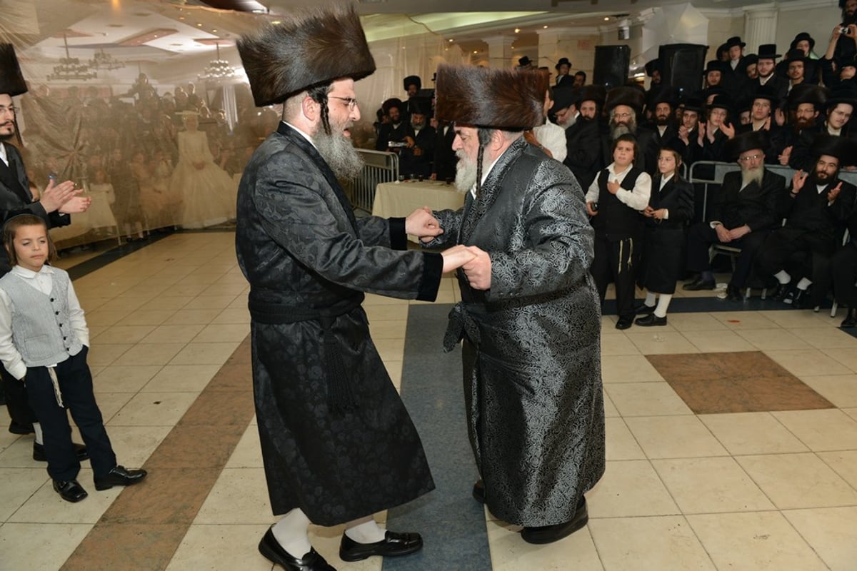 נישואי נכדת הרבי מנדבורנה זצ"ל • גלריה