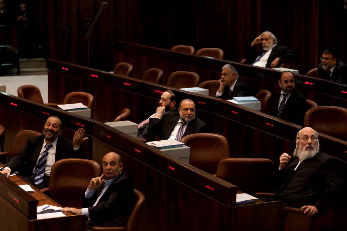 סערה במליאת הכנסת בדיון על התקציב • גלריה