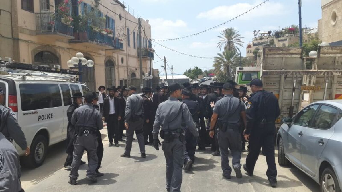 יפו: ארבעה עצורים בהפגנה נגד חילול קברים