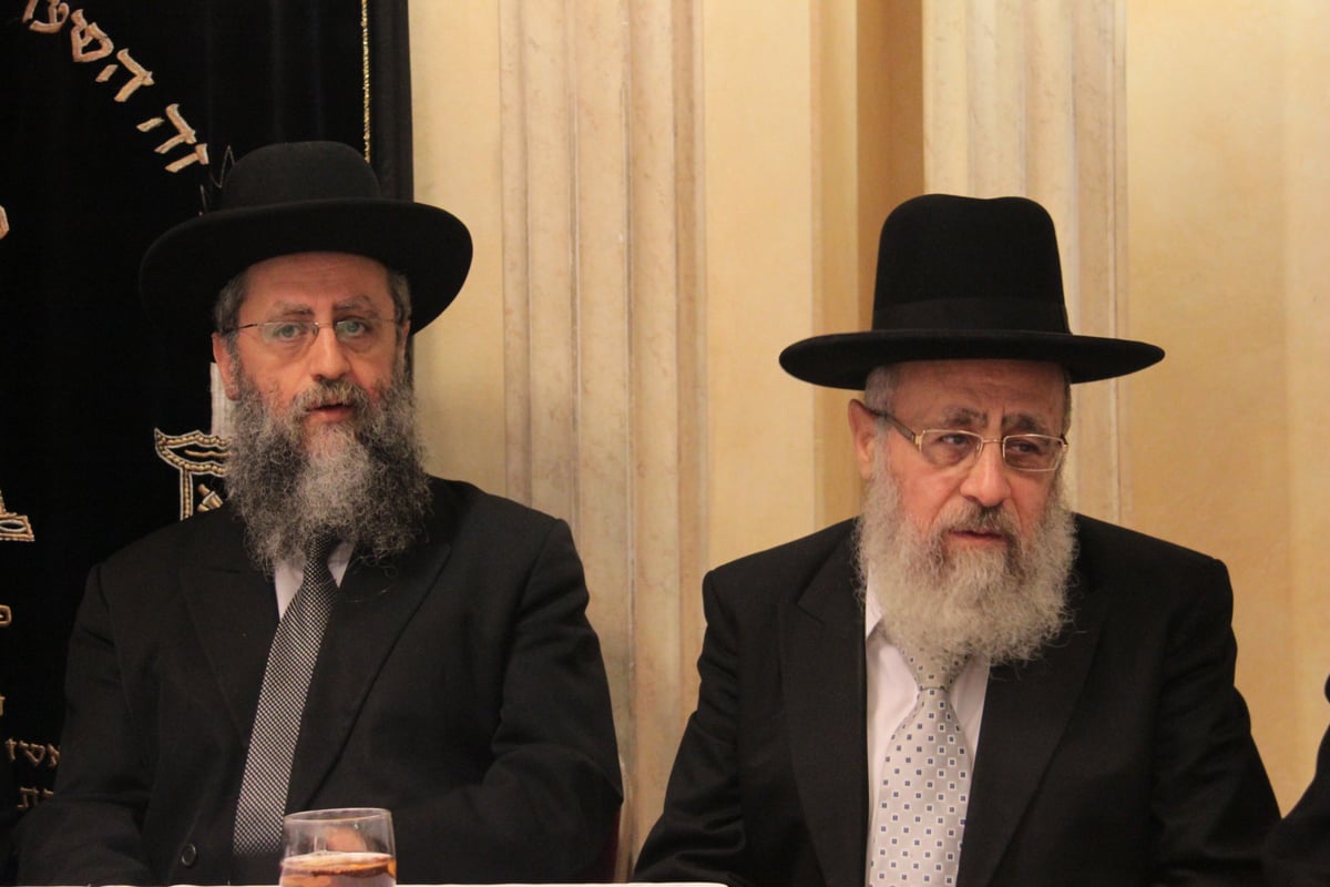 הרב עובדיה יוסף: "הרב עמאר הבטיחני שהוא יתמוך בבני הגאון רבי יצחק"