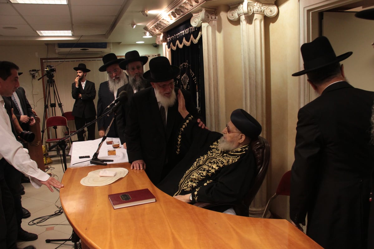 הרב עובדיה יוסף: "הרב עמאר הבטיחני שהוא יתמוך בבני הגאון רבי יצחק"