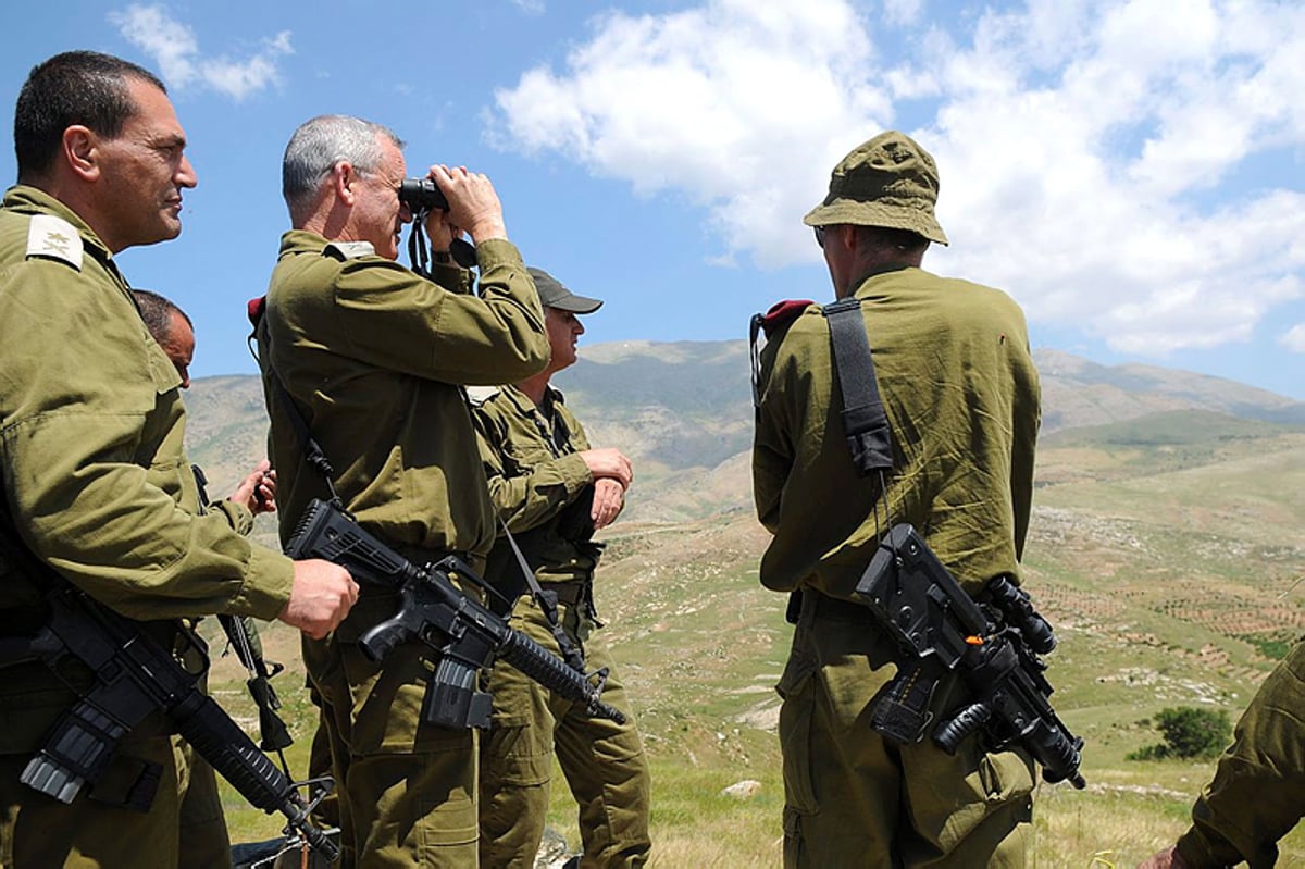 "להעדיף את הפלת אסד" הרמטכ"ל בני גנץ בגבול הצפון