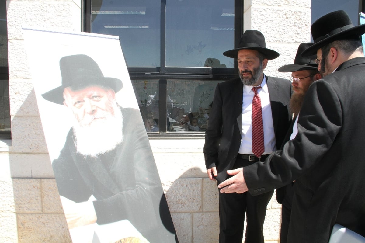 דרעי סייר ברשת החינוך של ש"ס: "נפתח תלמודי תורה בכל מקום"