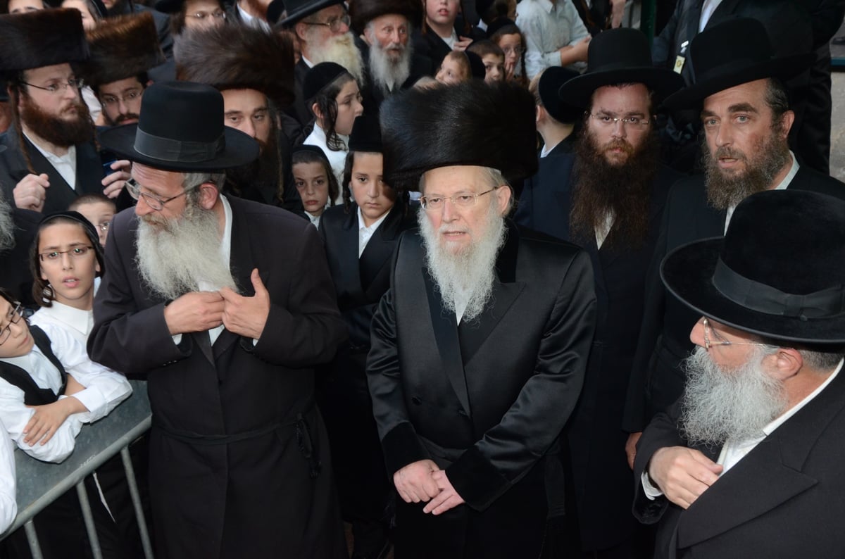 שעות לפני הטרגדיה: שמחת בית דז'יקוב • גלריה