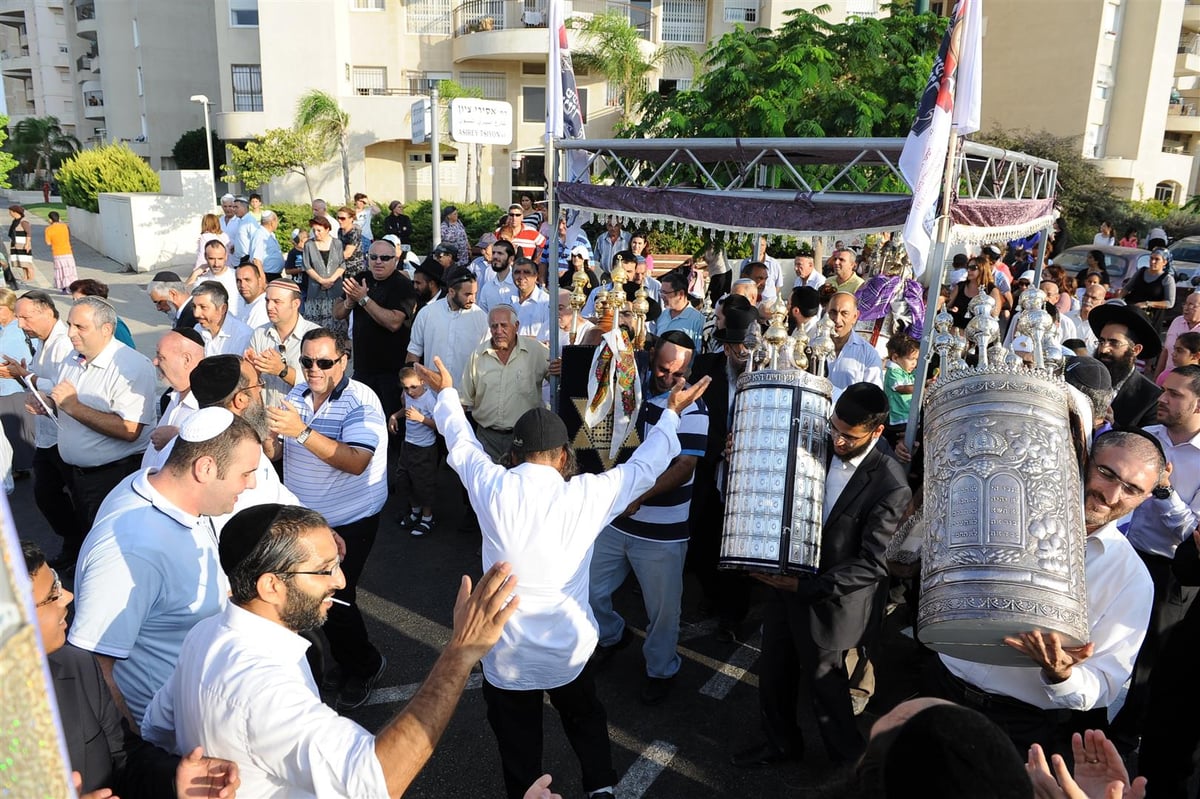 לראשונה מזה 25 שנה: בית כנסת חדש ומפואר נחנך בתל אביב