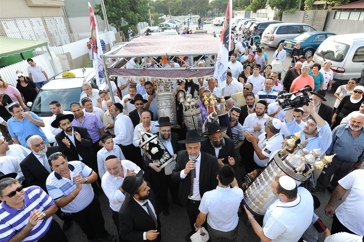 לראשונה מזה 25 שנה: בית כנסת חדש ומפואר נחנך בתל אביב