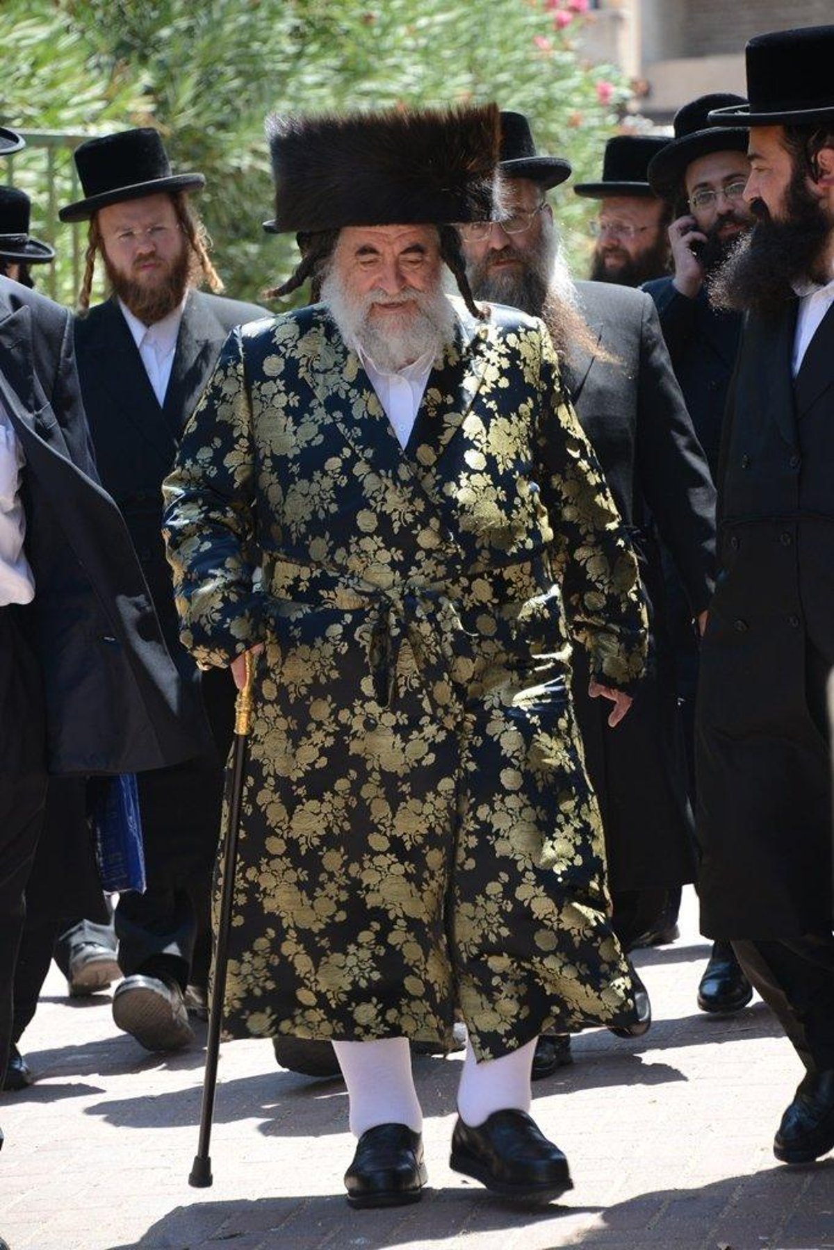 האדמו"ר מויז'ניץ הפתיע בביקור את ילדי 'רפואה וחיים'