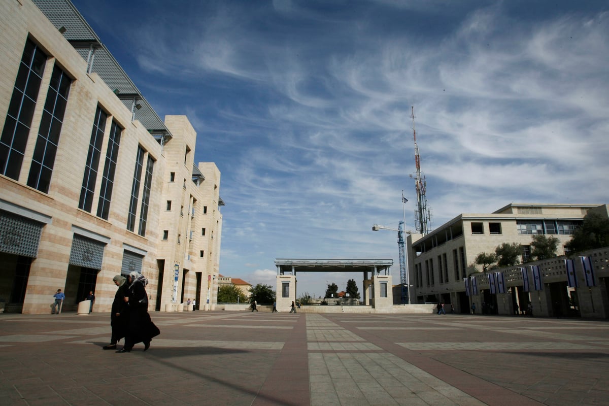 ישוב כראש העיר?, עיריית ירושלים