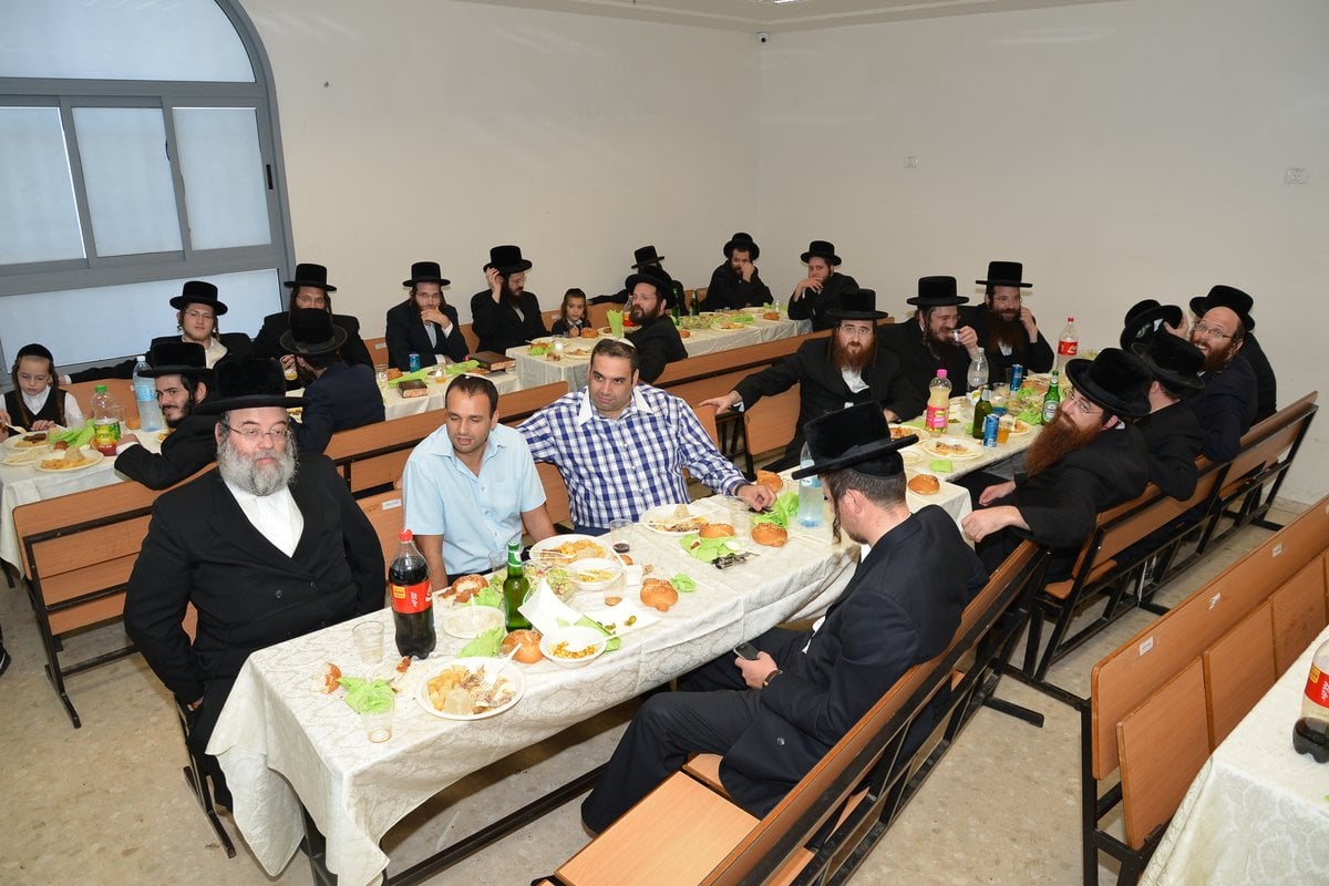 קול מבשר: ברית לבנו של מאיר ברגר פרשן המבשר