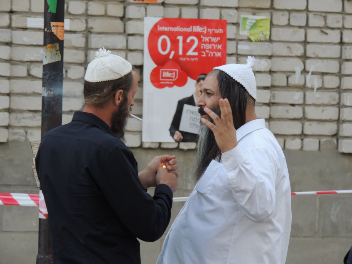 הזרימה לציונו של רבי נחמן מברסלב נמשכת • גלרית ענק