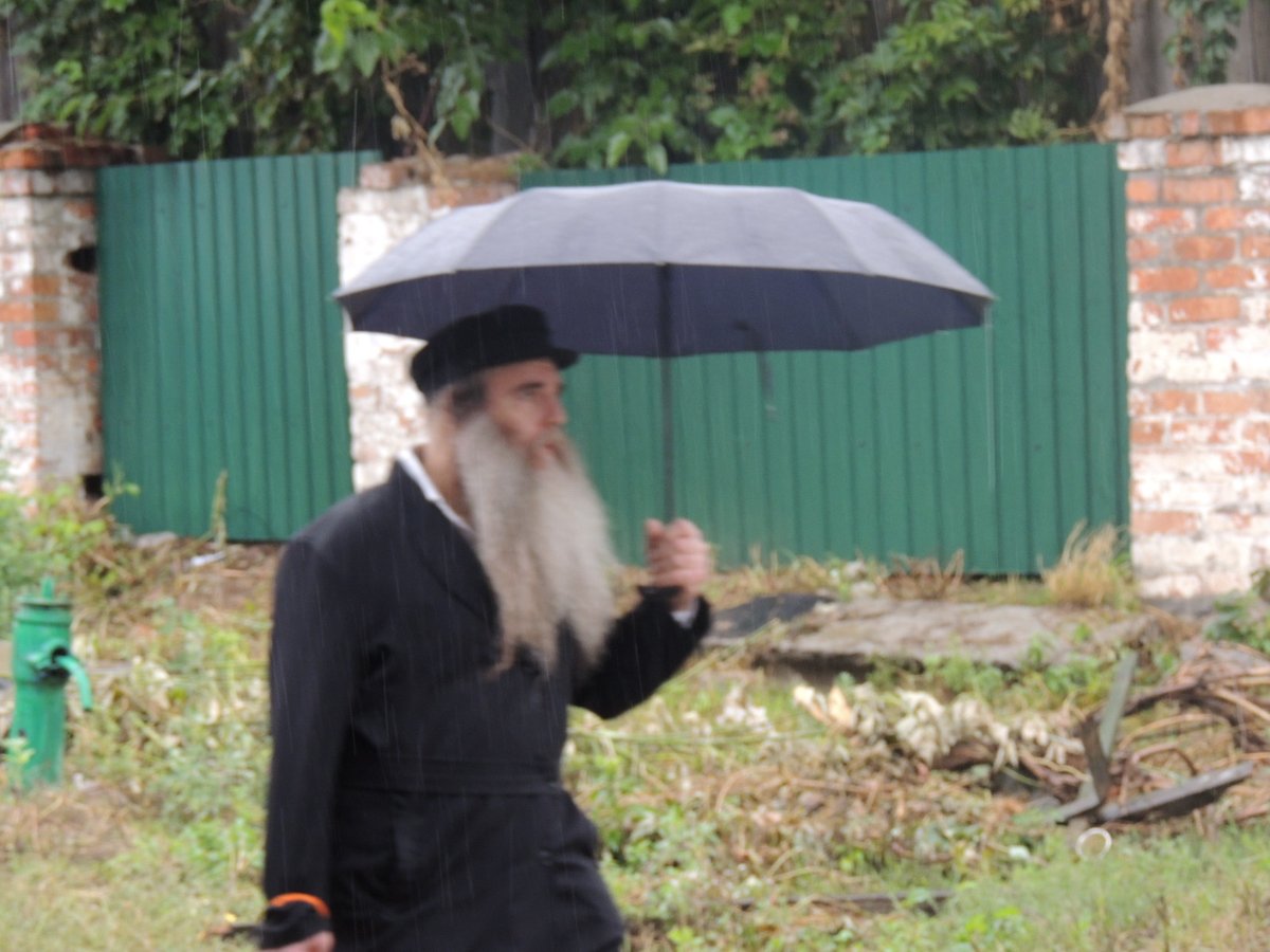 בישראל חם, באומן גשום • גלרית ענק