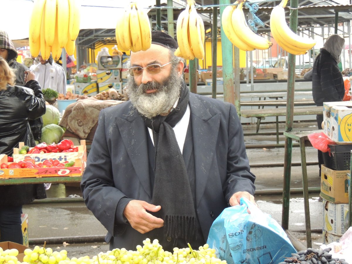 עושים שוק באומן • גלריה