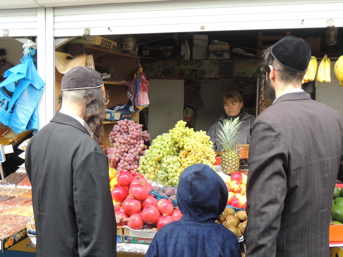 עושים שוק באומן • גלריה