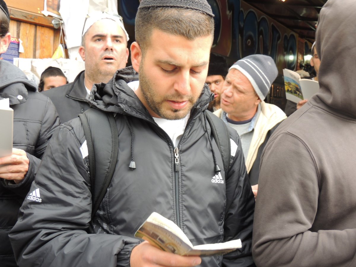 ערב ר"ה: אמירת 'התיקון הכללי' באומן • גלריה