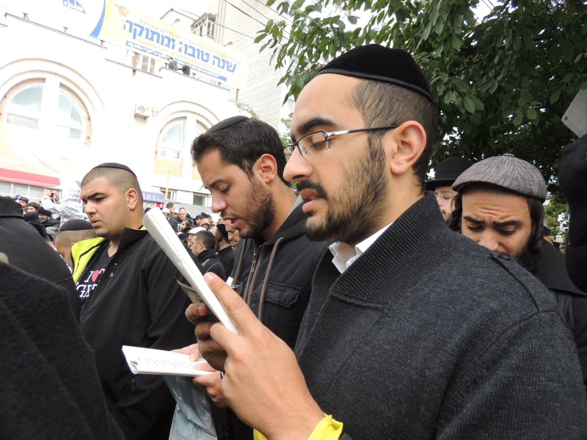 ערב ר"ה: אמירת 'התיקון הכללי' באומן • גלריה