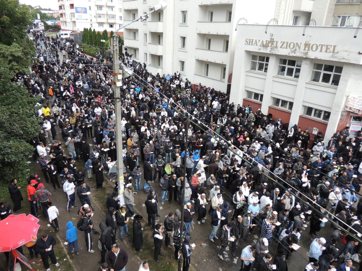 ערב ר"ה: אמירת 'התיקון הכללי' באומן • גלריה