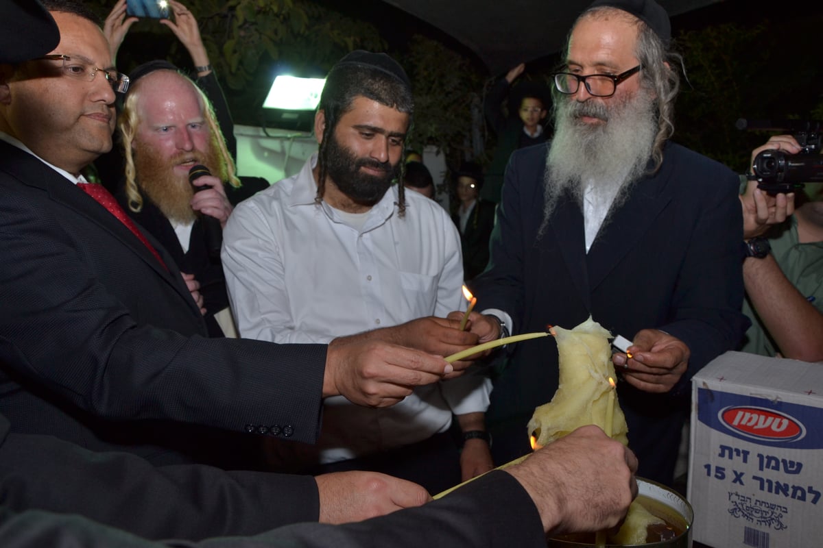 גלריה: אלפים בהילולת שמעון הצדיק