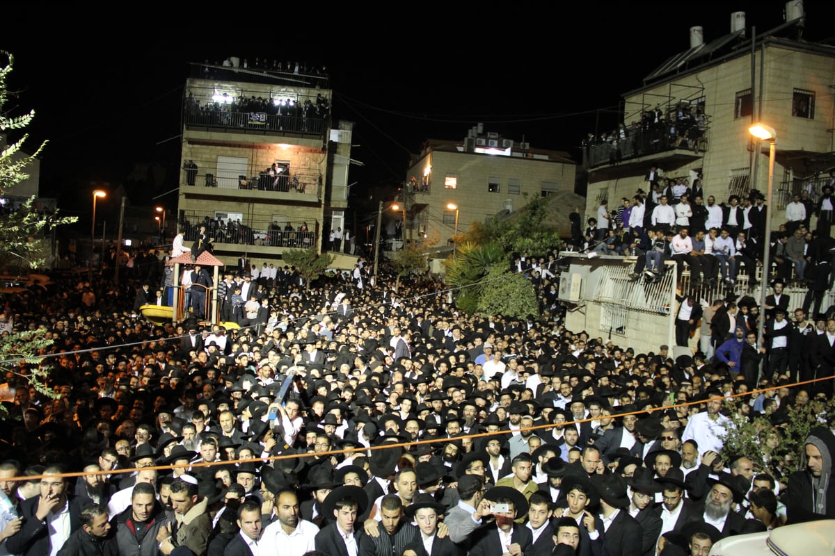 גלריית ענק: כך נראתה הלוויתו של מרן הרב עובדיה יוסף