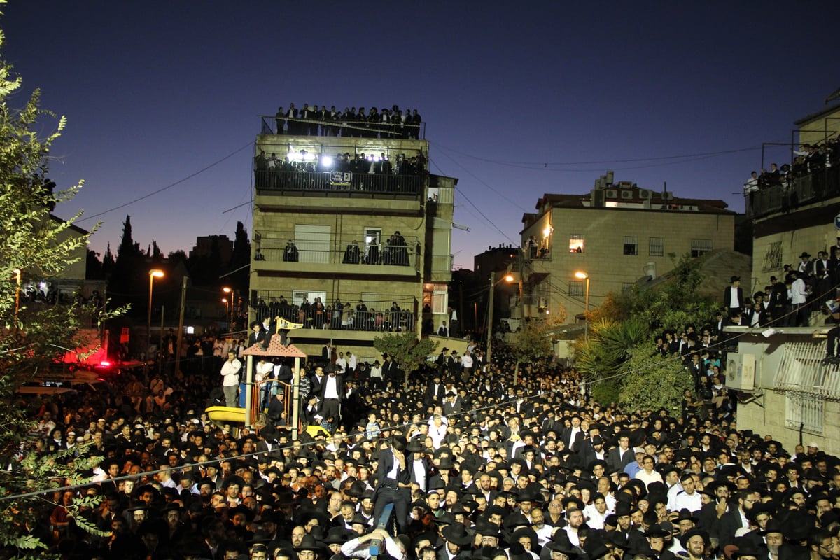 גלריית ענק: כך נראתה הלוויתו של מרן הרב עובדיה יוסף