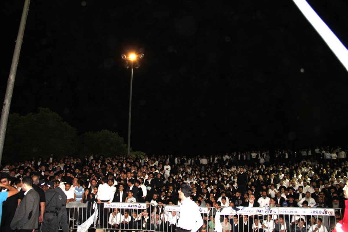 אלעד: עצרת ענק למען צוריאל קריספל • סיקור ענק