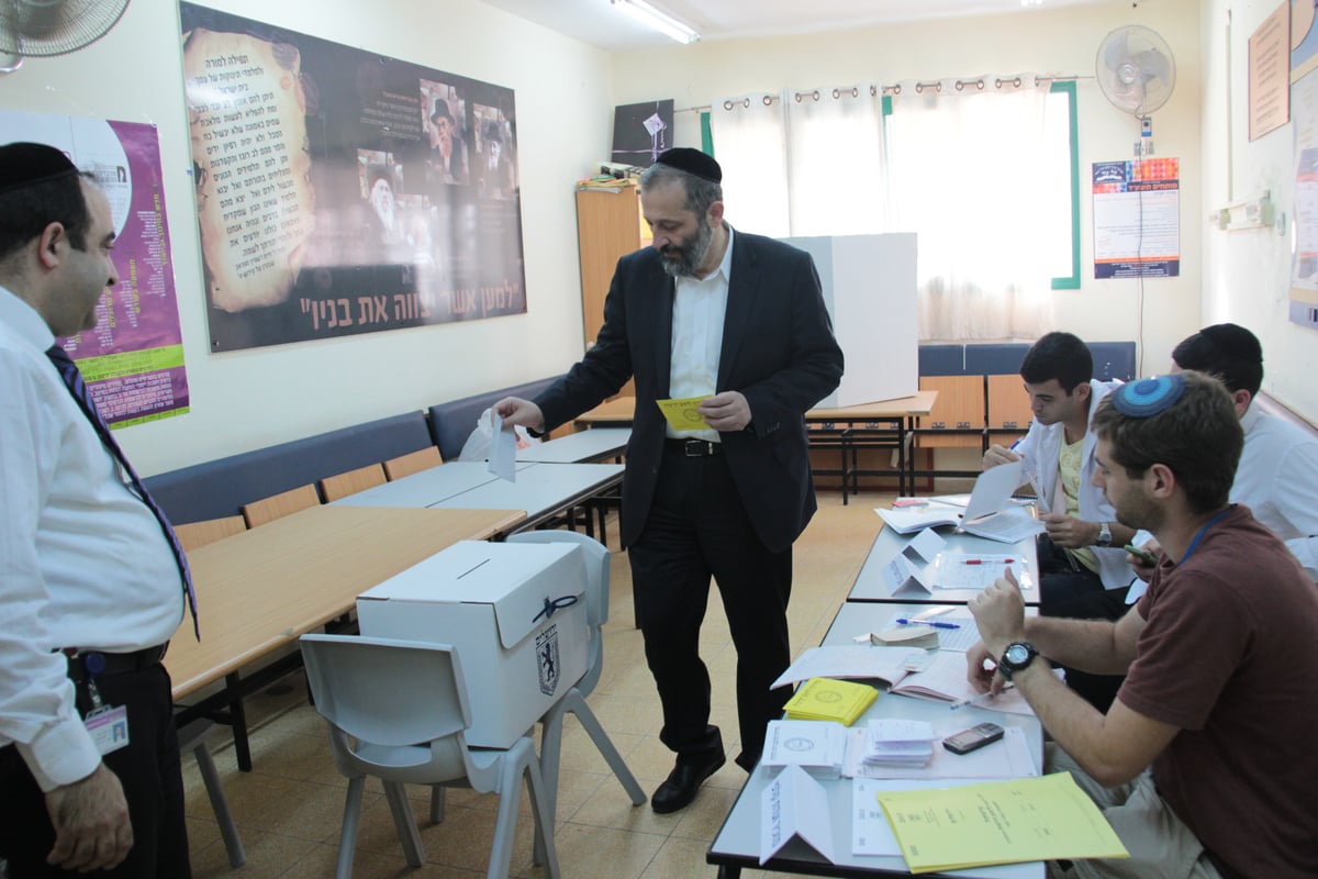 דרעי הצביע ש"ס ומשה ליאון • צפו