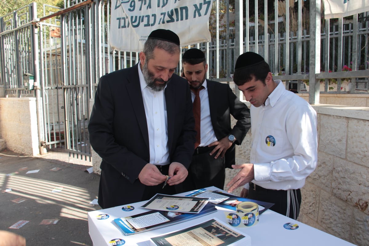 דרעי הצביע ש"ס ומשה ליאון • צפו