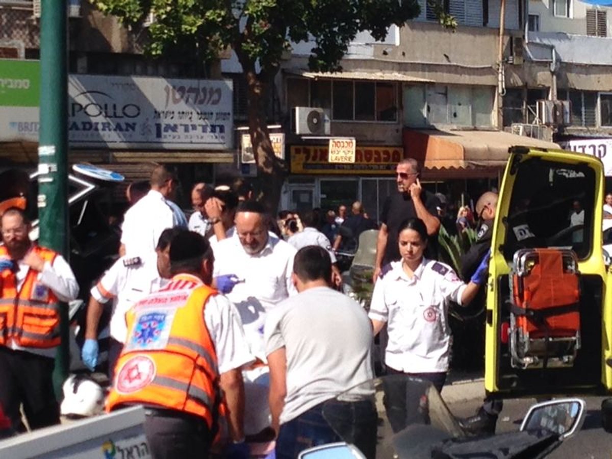 תאונה קשה בנתניה: הסבתא נהרגה, הנכד נפצע קשה